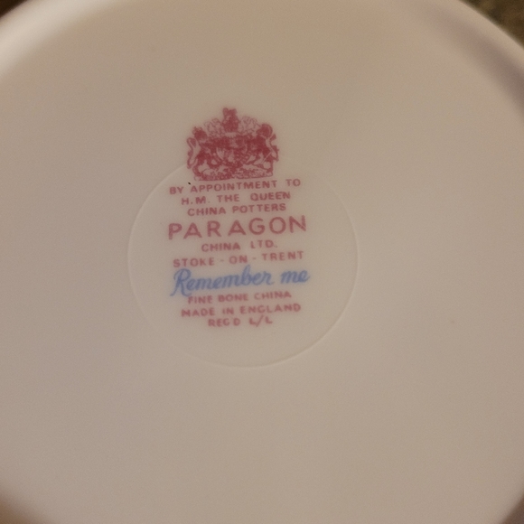 Paragon "Remember Me" Fruit/Dessert Bowl - Picture 2 of 2